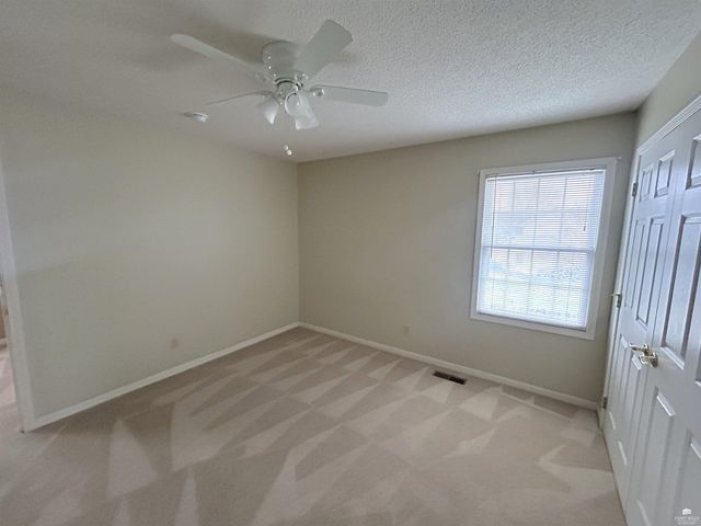 726 Whitetail Pass, Manhattan, KS 66503