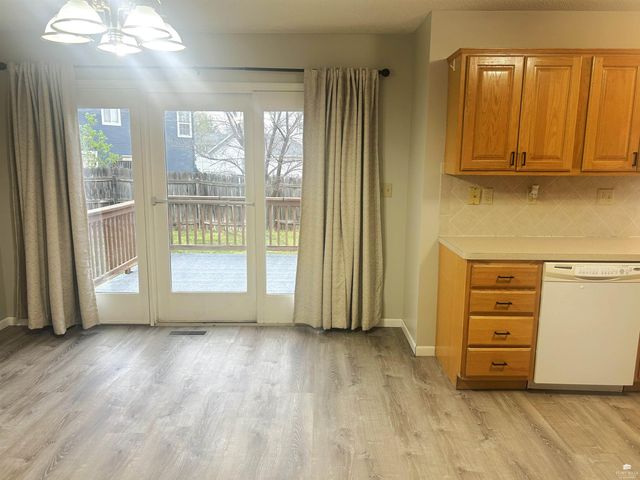 726 Whitetail Pass, Manhattan, KS 66503