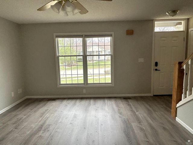 726 Whitetail Pass, Manhattan, KS 66503