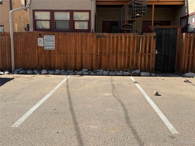 1640 N Downing Street 204, Denver, CO 80218