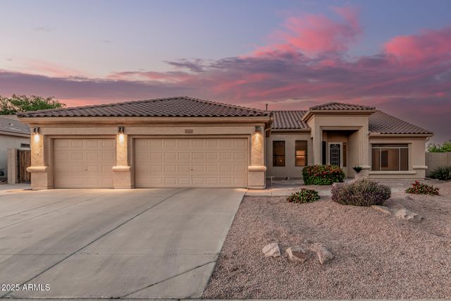 8220 W Mariposa Grande Lane, Peoria, AZ 85383