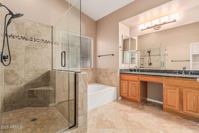 8220 W Mariposa Grande Lane, Peoria, AZ 85383