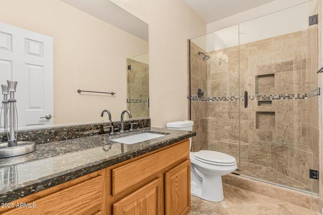 8220 W Mariposa Grande Lane, Peoria, AZ 85383