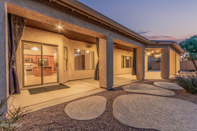 8220 W Mariposa Grande Lane, Peoria, AZ 85383