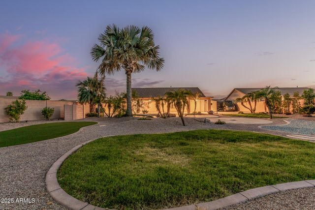 8220 W Mariposa Grande Lane, Peoria, AZ 85383
