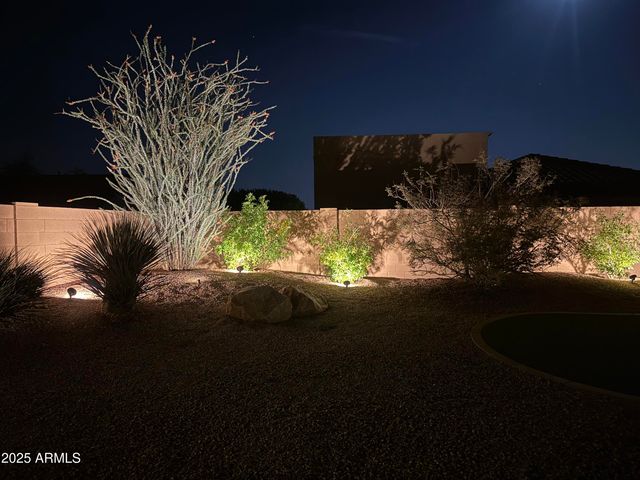 8220 W Mariposa Grande Lane, Peoria, AZ 85383