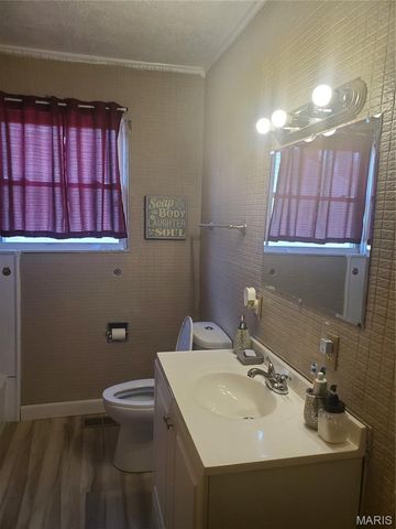 861 Pershing Street, East St Louis, IL 62203