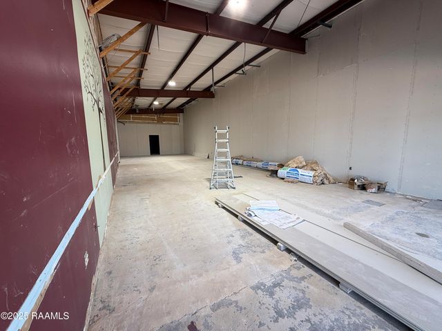 722 E Admiral Doyle Drive B, New Iberia, LA 70560