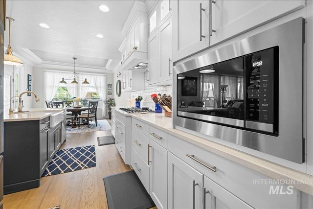 3300 E Levin Dr, Meridian, ID 83642