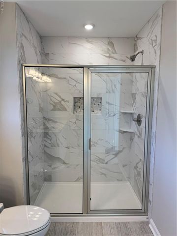 741 N Back River RD B, Hampton, VA 23669