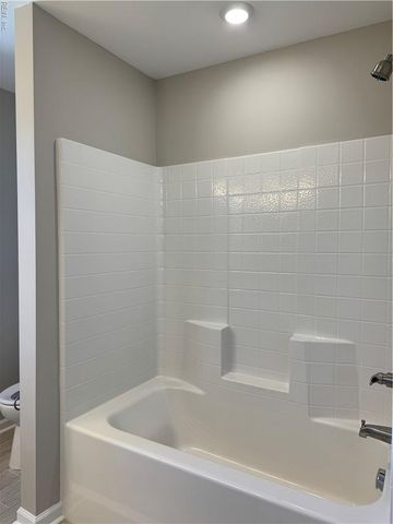 741 N Back River RD B, Hampton, VA 23669