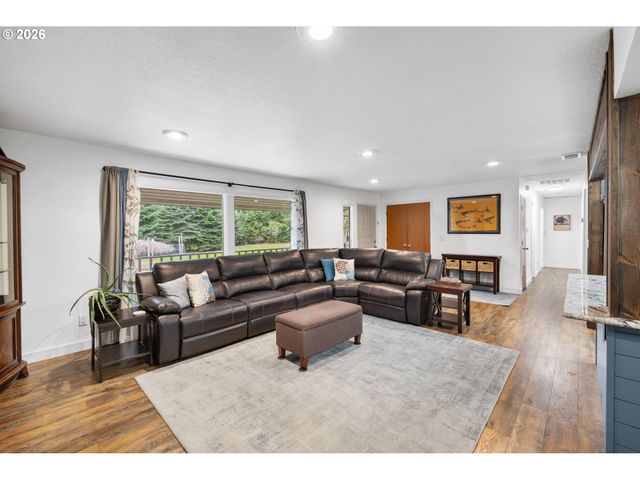 40401 Ne MILLER Rd, Washougal, WA 98671