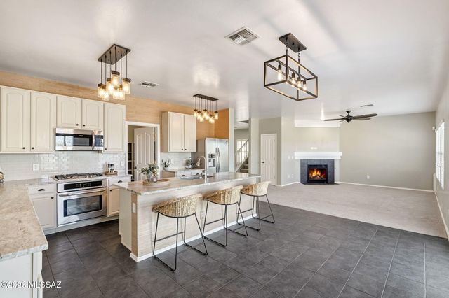 5752 W King Snake Drive, Tucson, AZ 85742