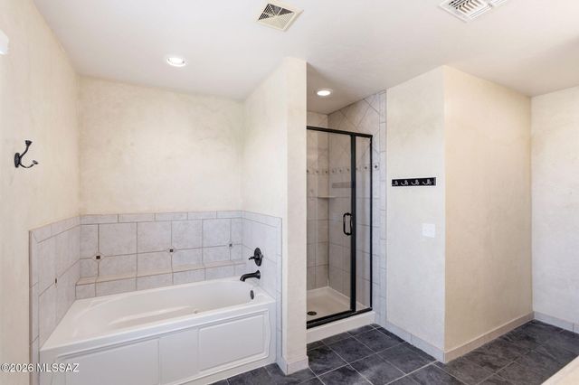 5752 W King Snake Drive, Tucson, AZ 85742