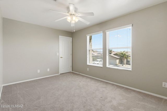 5752 W King Snake Drive, Tucson, AZ 85742