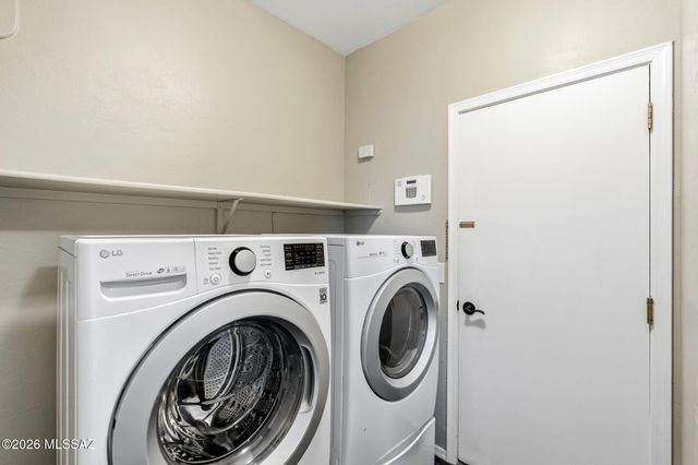 5752 W King Snake Drive, Tucson, AZ 85742