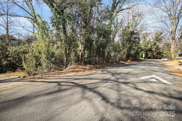 1341 Mulberry Avenue, Charlotte, NC 28216