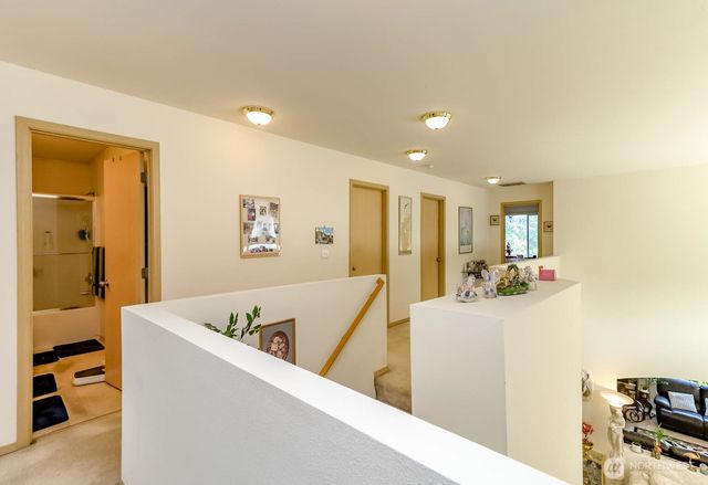 2986 S 296th Street, Federal Way, WA 98003