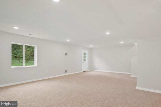 101 KINSEY DR, Prince Frederick, MD 20678