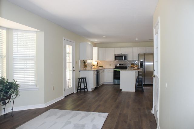 12 Southdown Rd., Sumrall, MS 39482