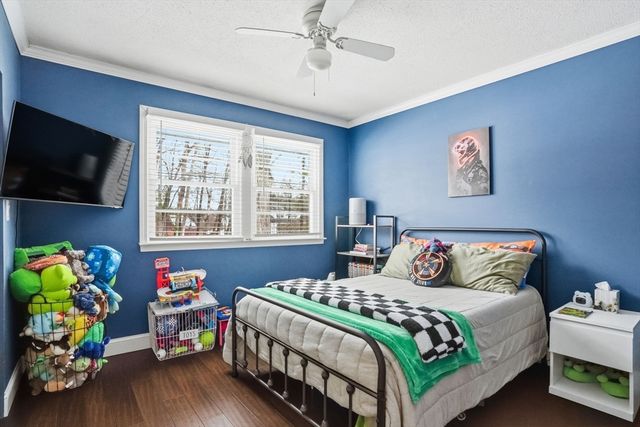 534 Forest St, Methuen, MA 01844