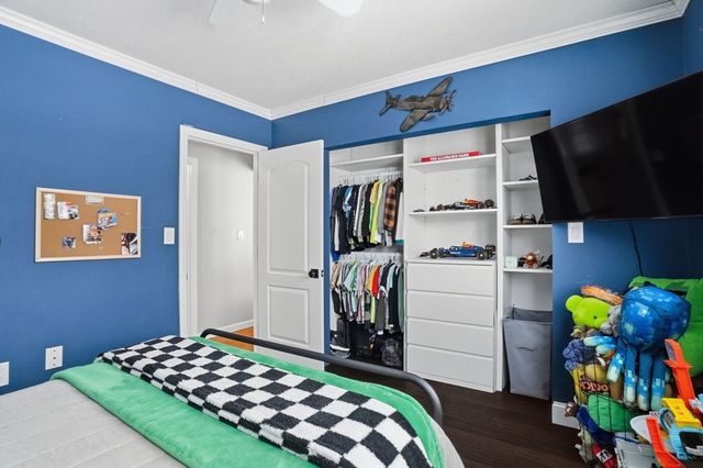 534 Forest St, Methuen, MA 01844