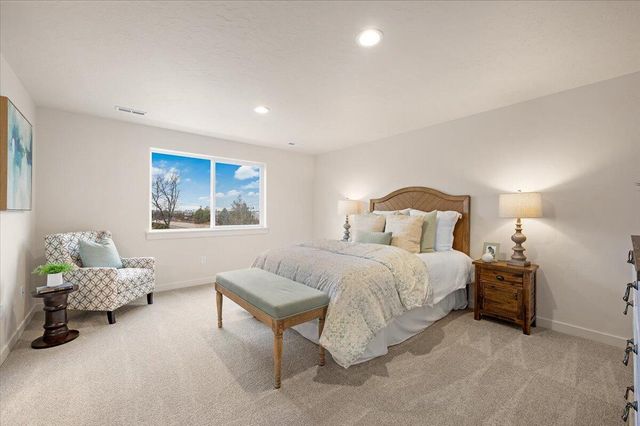 21519 OConnor Way 2, Bend, OR 97701