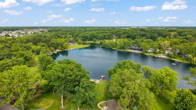 12227 S Williams Court, Crown Point, IN 46307