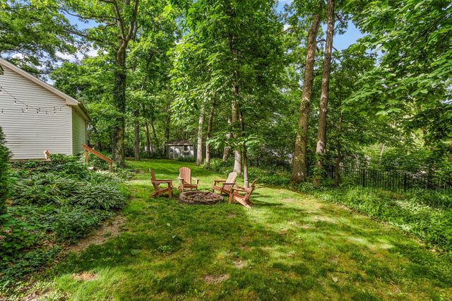 12227 S Williams Court, Crown Point, IN 46307