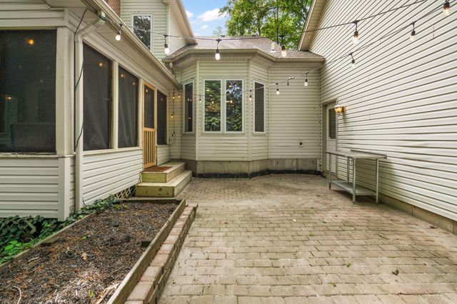 12227 S Williams Court, Crown Point, IN 46307