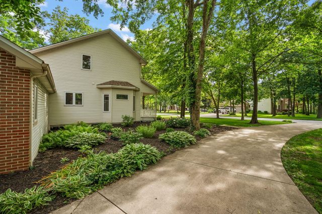 12227 S Williams Court, Crown Point, IN 46307