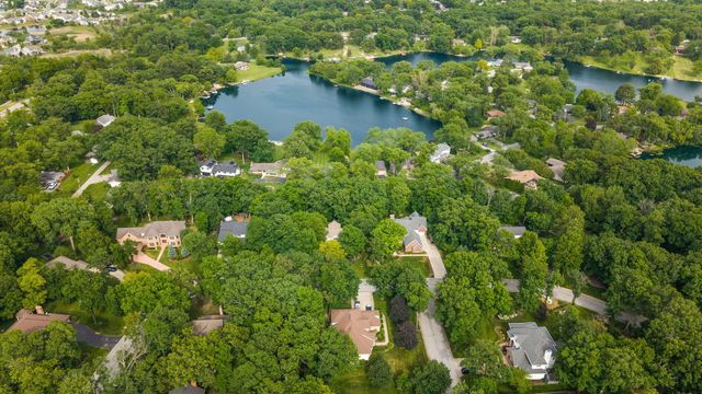 12227 S Williams Court, Crown Point, IN 46307
