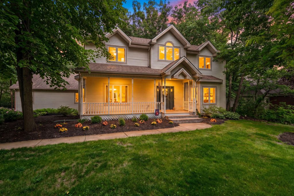 12227 S Williams Court, Crown Point, IN 46307