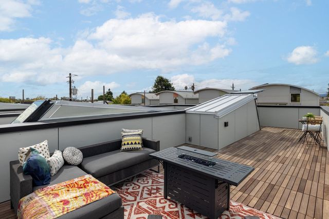 817 Jones, Berkeley, CA 94710