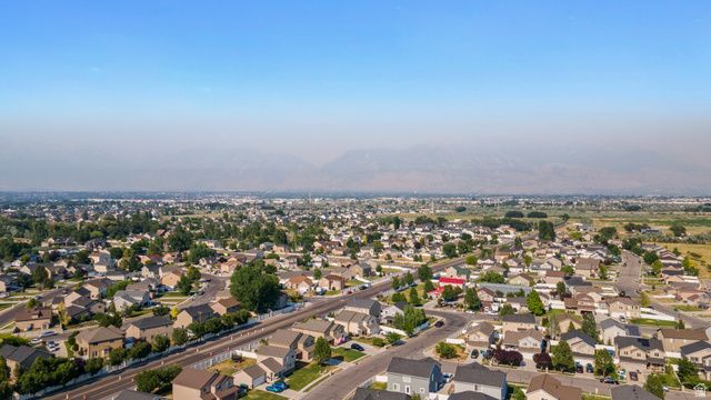 87 N PERTH ST, Saratoga Springs, UT 84043