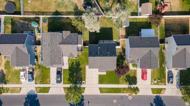 87 N PERTH ST, Saratoga Springs, UT 84043