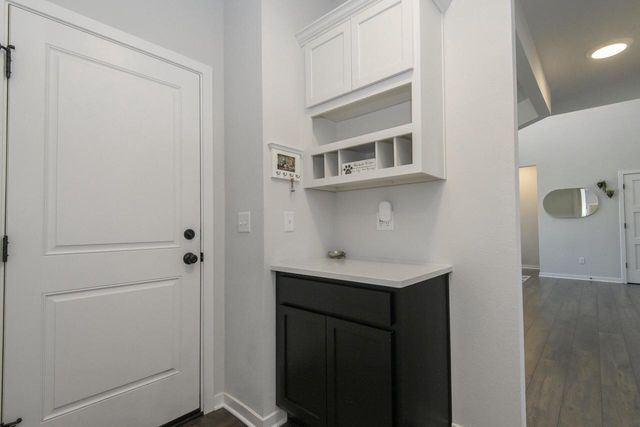35105 Castle Rock DRIVE, Oconomowoc, WI 53066