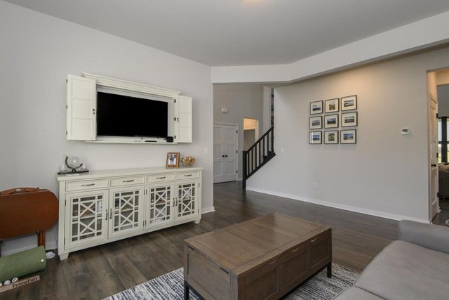 35105 Castle Rock DRIVE, Oconomowoc, WI 53066