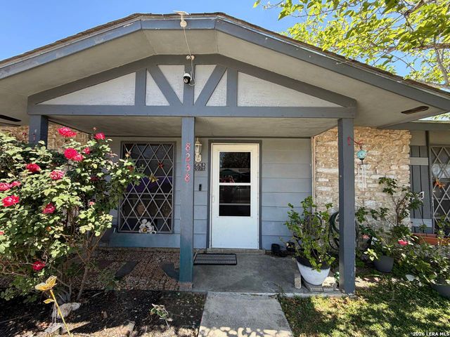 8238 Glen Boro, San Antonio, TX 78239