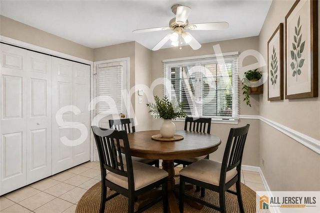 40 Rutland Lane 40B, Monroe, NJ 08831
