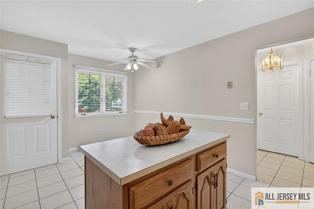 40 Rutland Lane 40B, Monroe, NJ 08831