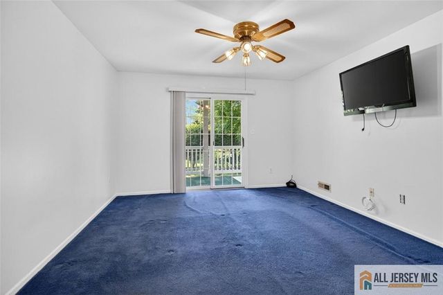 40 Rutland Lane 40B, Monroe, NJ 08831