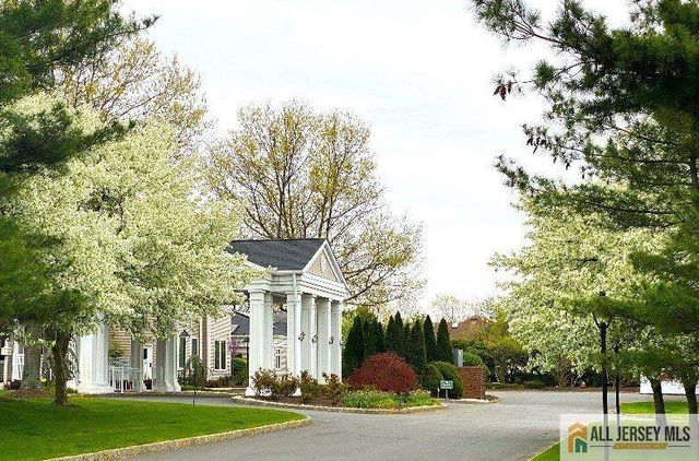 40 Rutland Lane 40B, Monroe, NJ 08831