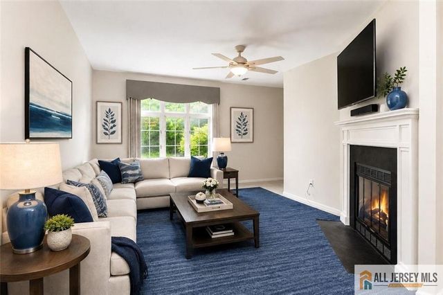 40 Rutland Lane 40B, Monroe, NJ 08831