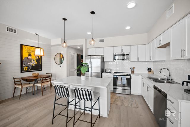 903 W Beach Boulevard 210, Gulf Shores, AL 36542