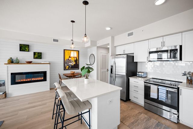 903 W Beach Boulevard 210, Gulf Shores, AL 36542