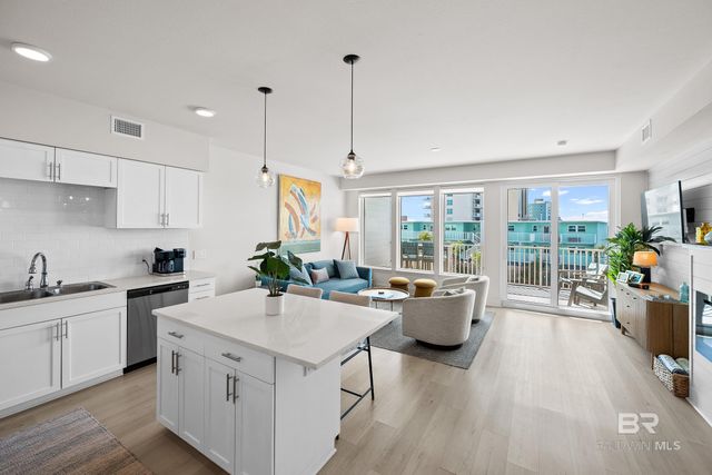 903 W Beach Boulevard 210, Gulf Shores, AL 36542