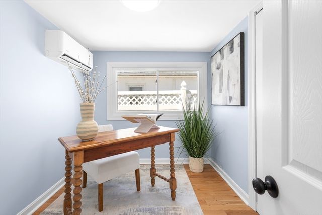 6 Wildwood Ave, Wareham, MA 02571