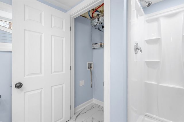 6 Wildwood Ave, Wareham, MA 02571