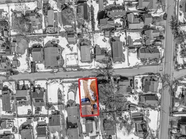 6 Wildwood Ave, Wareham, MA 02571